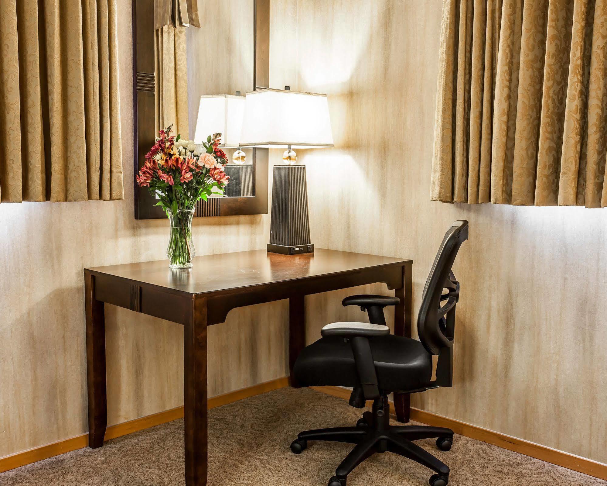 Quality Inn & Suites Seattle Center Buitenkant foto